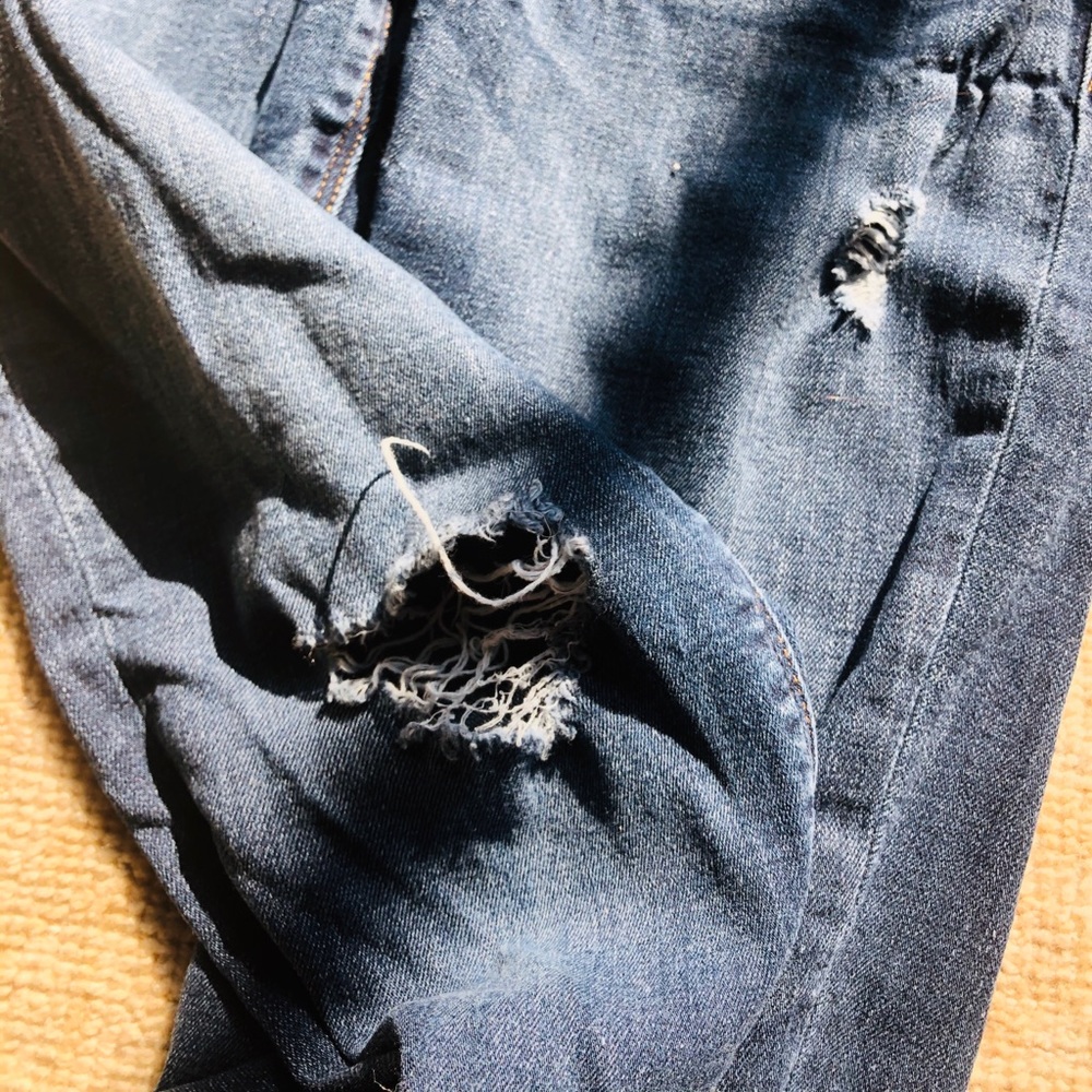 Hudson Ripped Jeans - Picture 3 of 5